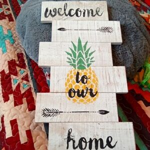 #1037 Welcome Home Pineapple Wall Decor